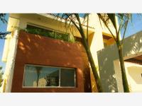 Casa en venta y renta en Paraíso Country Club, Emiliano Zapata, Morelos