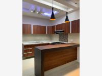 Casa en venta en Nueva Chapultepec, Morelia, Michoacán de Ocampo