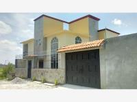 Casa en venta en San Bartolome Tlaltelulco, Metepec, México