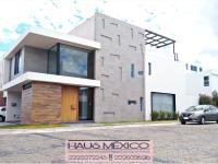 Casa en renta en Lomas de Angelópolis II, San Andrés Cholula, Puebla