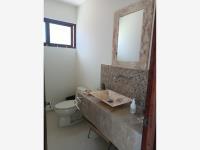 Casa en venta en La Floresta, Morelia, Michoacán de Ocampo