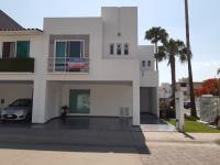 Casa en venta en Estancia las Palmas, Irapuato, Guanajuato