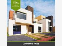 Casa en venta en Villas del Campo, Calimaya, México