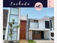 Casa en renta en Lomas de Angelópolis II, San Andrés Cholula, Puebla