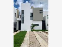 Casa en renta en Residencial Floresta, Mérida, Yucatán