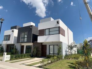 Casa en venta en Centro Ocoyoacac, Ocoyoacac, México
