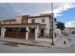 Casa en renta en Santa Bárbara, Torreón, Coahuila de Zaragoza