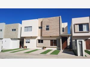 Casa en venta en Valparaíso Residencial, Tijuana, Baja California