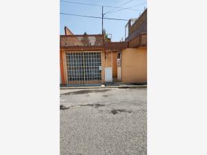 Casa en venta en Ecatepec Centro, Ecatepec de Morelos, México Casa en venta en Ecatepec Centro, Ecatepec de Morelos, México