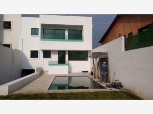 Casa en venta en Tzompantle Norte, Cuernavaca, Morelos Casa en venta en Tzompantle Norte, Cuernavaca, Morelos