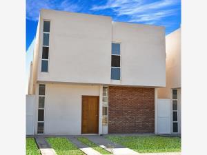 Casa en venta en Los Olivos, Gómez Palacio, Durango