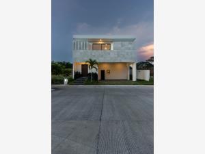 Casa en venta en Punta Tiburón, Residencial, Marina y Golf, Alvarado, Veracruz de Ignacio de la Llave Casa en venta en Punta Tiburón, Residencial, Marina y Golf, Alvarado, Veracruz de Ignacio de la Llave