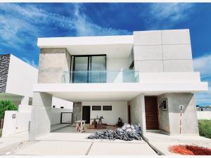 Casa en venta en Punta Tiburón, Residencial, Marina y Golf, Alvarado, Veracruz de Ignacio de la Llave