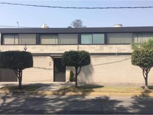 Casa en venta en Jardines de la Florida, Naucalpan de Juárez, México