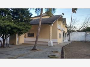 Casa en renta en Lazaro Cardenas, Salina Cruz, Oaxaca