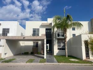 Casa en venta en Villas del Renacimiento, Torreón, Coahuila de Zaragoza