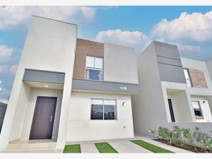 Casa en venta en Villas Castellana, Saltillo, Coahuila de Zaragoza