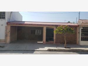 Casa en venta en Torreon Jardin, Torreón, Coahuila de Zaragoza