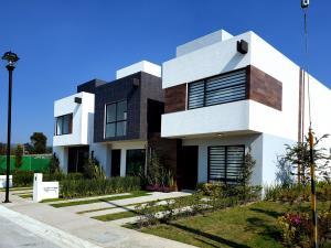 Casa en venta en San Pedro Cholula, Ocoyoacac, México