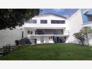 Casa en venta en Lomas de la Selva Norte, Cuernavaca, Morelos Casa en venta en Lomas de la Selva Norte, Cuernavaca, Morelos