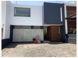 Casa en venta en Bosque Monarca, Morelia, Michoacán de Ocampo