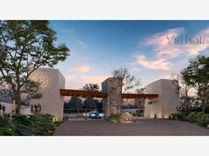 Terreno en venta en Cholul, Mérida, Yucatán