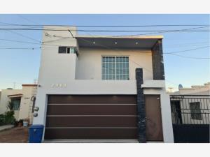 Casa en venta en Colinas de la Rivera, Culiacán, Sinaloa