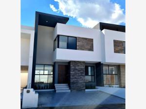 Casa en venta en Bosques Tres Marias, Morelia, Michoacán de Ocampo