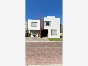 Casa en venta en CIUDAD TIPICA DE METEPEC, Metepec, México
