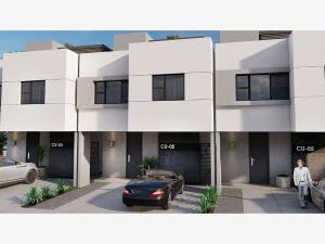 Casa en venta en La Cúspide, Tijuana, Baja California