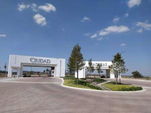 Terreno en venta en Puerta de San Rafael, Corregidora, Querétaro