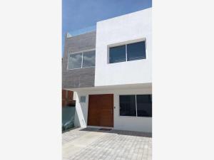 Casa en renta en Villas San Francisco, Cuautlancingo, Puebla