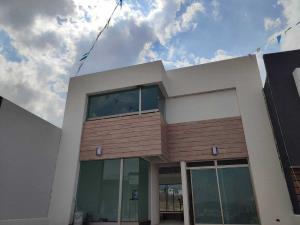 Casa en venta en Bosques Tres Marias, Morelia, Michoacán de Ocampo