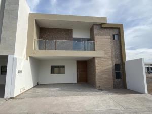Casa en venta en Los Viñedos, Torreón, Coahuila de Zaragoza Casa en venta en Los Viñedos, Torreón, Coahuila de Zaragoza