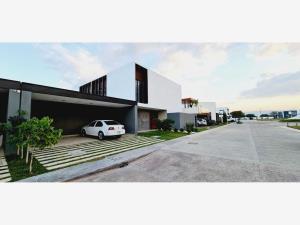 Casa en venta en Residencial Campestre, Tuxtla Gutiérrez, Chiapas