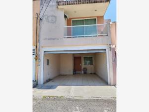 Casa en venta en Luis Echeverria Álvarez, Boca del Río, Veracruz de Ignacio de la Llave
