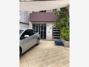 Casa en venta en Magisterial Vista Bella, Tlalnepantla de Baz, México