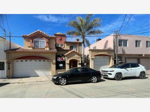 Casa en venta en Playas de Tijuana Sección Costa Azul, Tijuana, Baja California