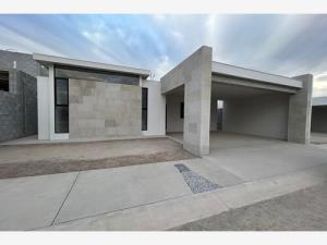 Casa en venta en Puerta del Sol, Saltillo, Coahuila de Zaragoza