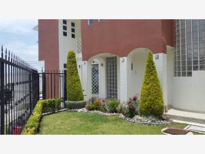 Casa en venta en De San Miguel, Zinacantepec, México