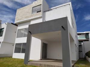 Casa en venta en Sabino Chico, San Juan del Río, Querétaro