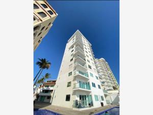 Departamento en venta en Sabalo Country Club, Mazatlán, Sinaloa