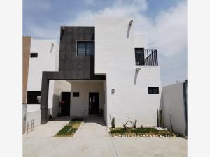 Casa en venta en Las Puertas del Desierto, Torreón, Coahuila de Zaragoza
