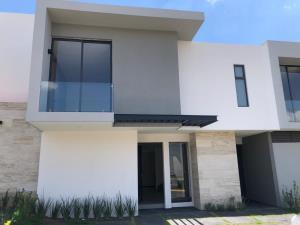 Casa en venta en Rincón de la Montaña, Morelia, Michoacán de Ocampo