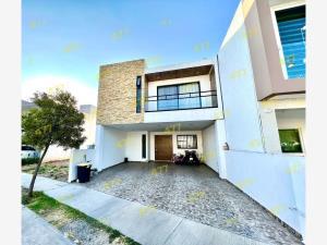 Casa en venta en El Mayorazgo Residencial, León, Guanajuato