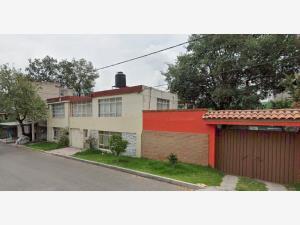 Casa en venta en Heroes de Padierna, Tlalpan, Ciudad de México