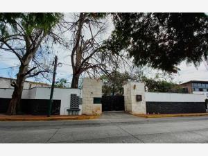 Terreno en venta en Lomas de Atzingo, Cuernavaca, Morelos