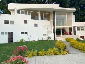 Casa en venta en Club de Golf, Cuernavaca, Morelos Casa en venta en Club de Golf, Cuernavaca, Morelos