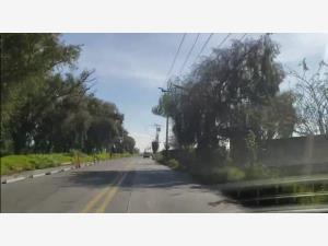 Terreno en venta en San Miguel Totocuitlapilco, Metepec, México