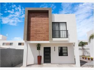 Casa en venta en Villas del Renacimiento, Torreón, Coahuila de Zaragoza